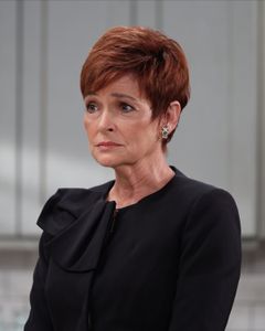 CAROLYN HENNESY