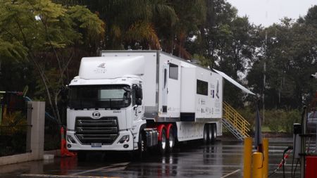 Byron Bay Wildlife Truck. (EQ Media Group/Jackie Munro)