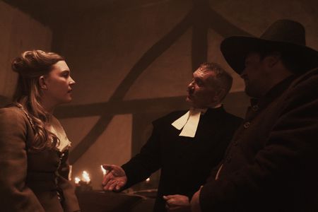 Mary Dunbar speaks with two witch trial judges. (Dash Productions Services LTD/Antoan Ivanov)