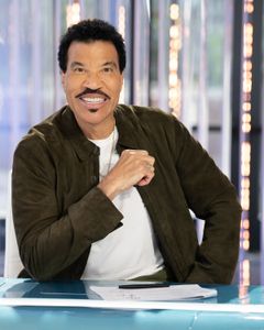 LIONEL RICHIE