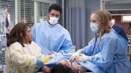 CHANDRA WILSON, ANTHONY HILL, KIM RAVER