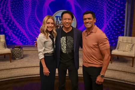 KELLY RIPA, JIM KWIK, MARK CONSUELOS