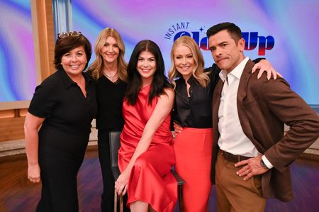 L’OREAL MAKEOVER, KELLY RIPA, MARK CONSUELOS