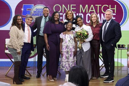 GEORGE STEPHANOPOULOS, MICHAEL STRAHAN, EBONY FARRIS, KELSEY FARRIS, ROBIN ROBERTS, KATRICE RANDOLPH, LARA SPENCER, SAM CHAMPION