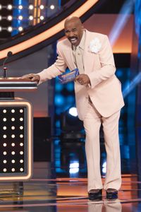 STEVE HARVEY