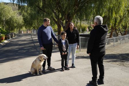 Derek, Phoenix and Ashley talk to Cesar. (National Geographic)