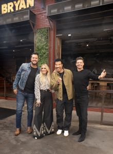 LUKE BRYAN, CARRIE UNDERWOOD, LIONEL RICHIE, RYAN SEACREST