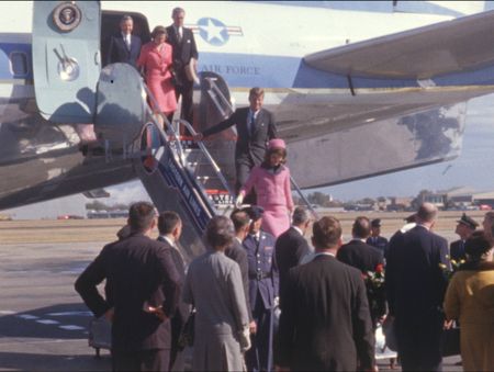 President John F. Kennedy and first lady Jaqueline Kennedy disembark from Air Force One at Love Field in Dallas, Nov. 22, 1963. (John F. Kennedy Presidential Library and Museum, Boston)