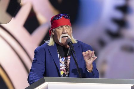 HULK HOGAN 