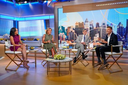 LINSEY DAVIS, ROBIN ROBERTS, GEORGE STEPHANOPOULOS, RYAN SEACREST